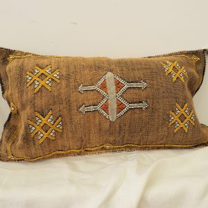 Coussin Berbère en soie de cactus