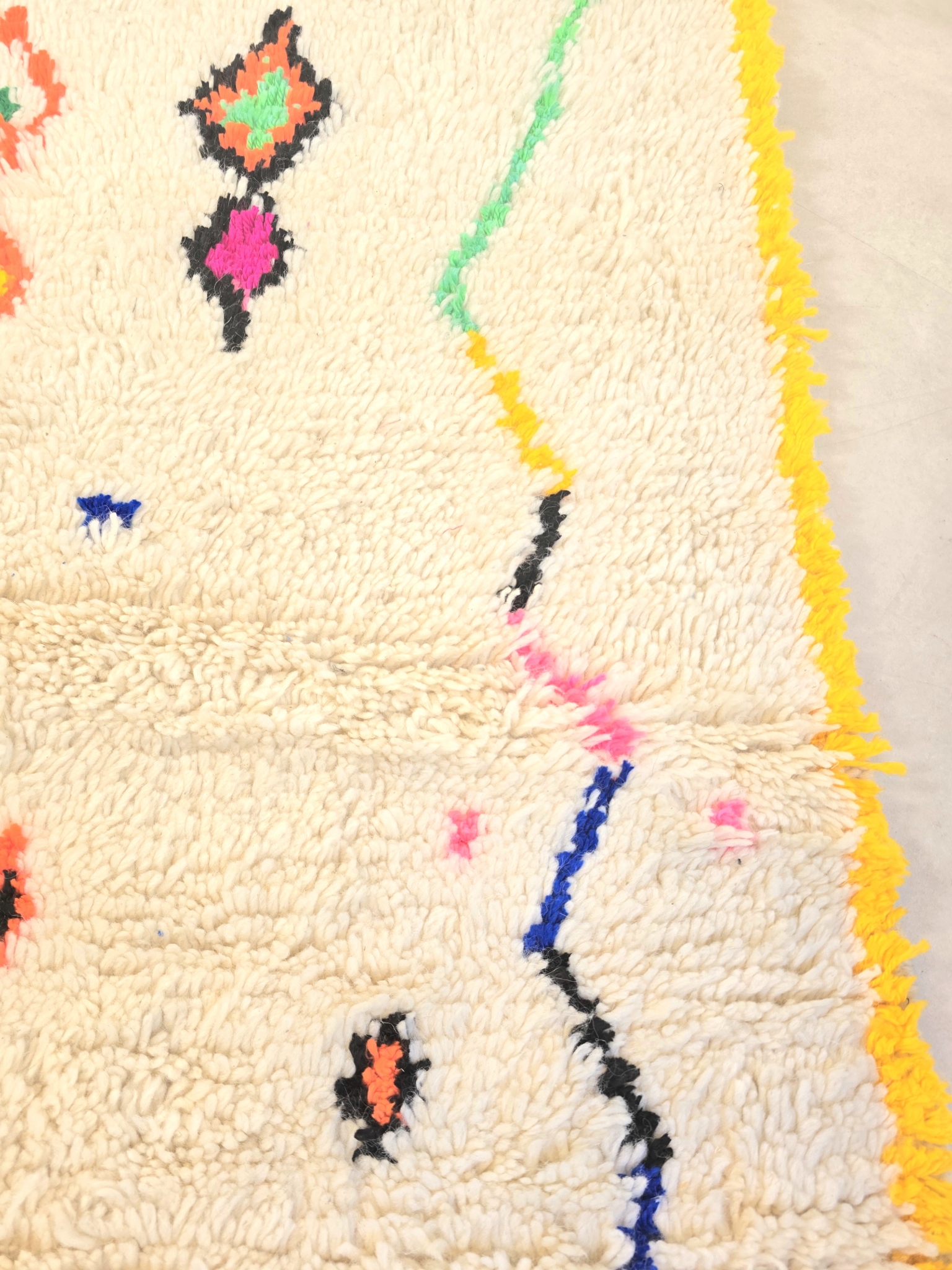 Colorful Azilal rug from handmade in Morocco