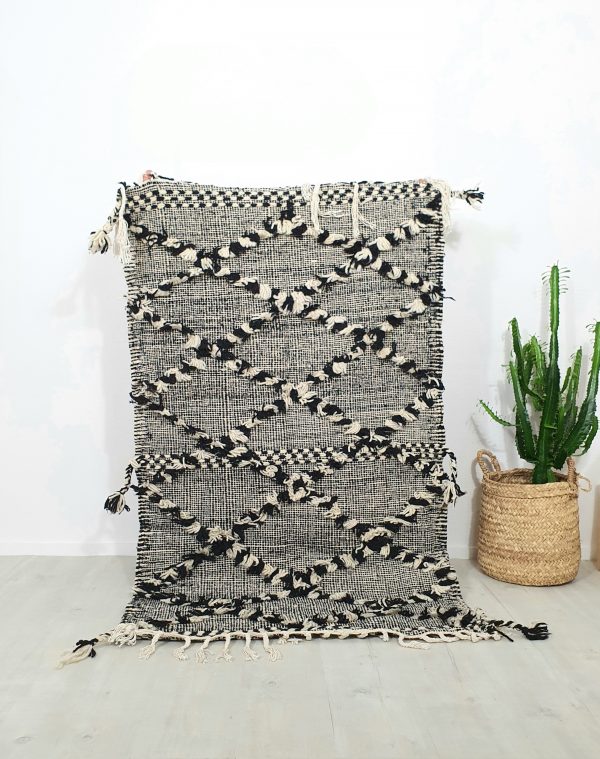 tapis berbere Marocain en pure laine fait main