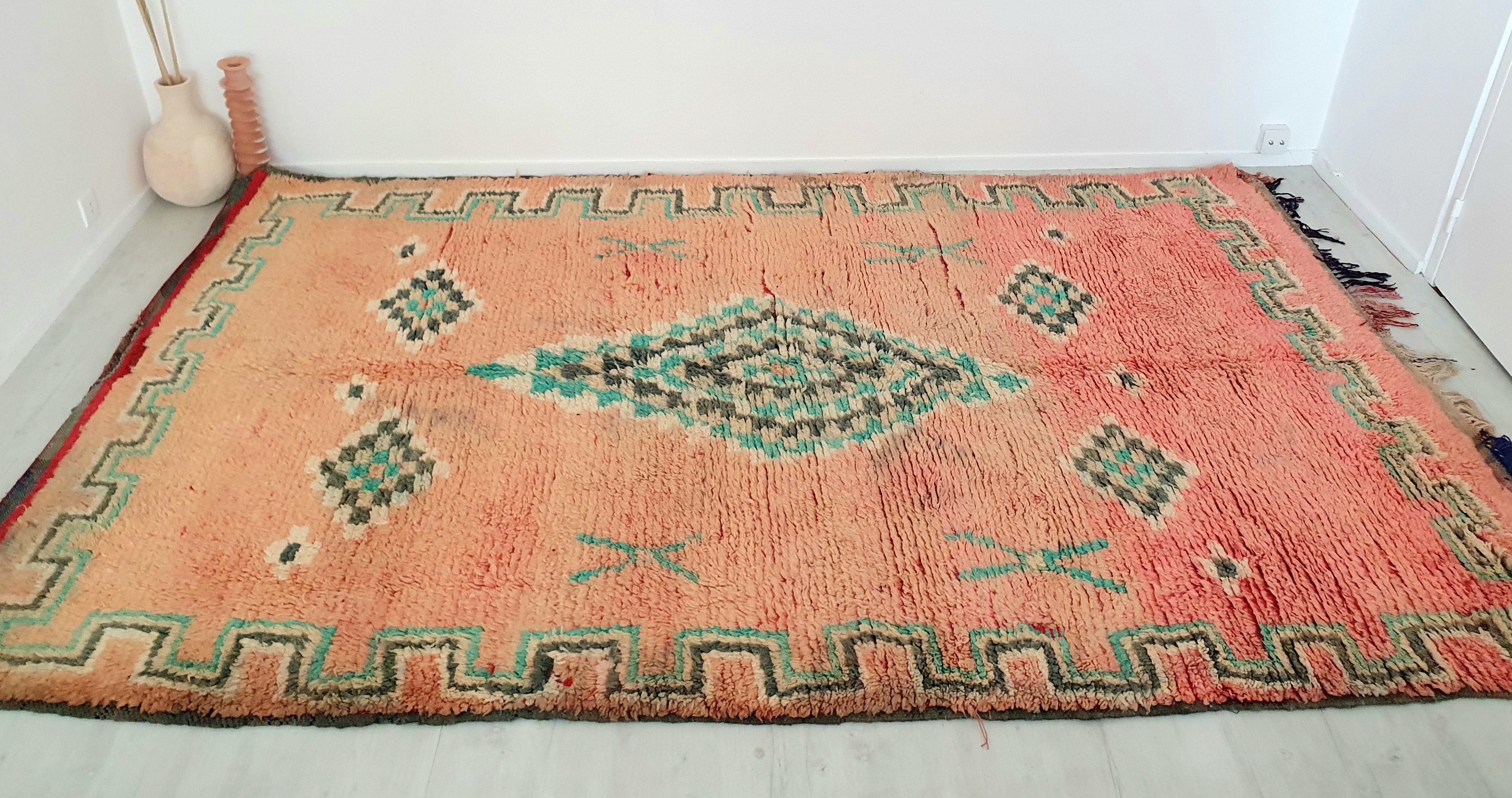 Authentic berber vintage moroccan rug