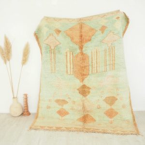 Tapis berbere Marocain vintage couleur pastel