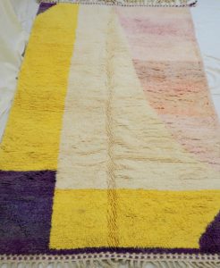Tapis Berbère en pure laine aux motifs blocs de couleurs colorés