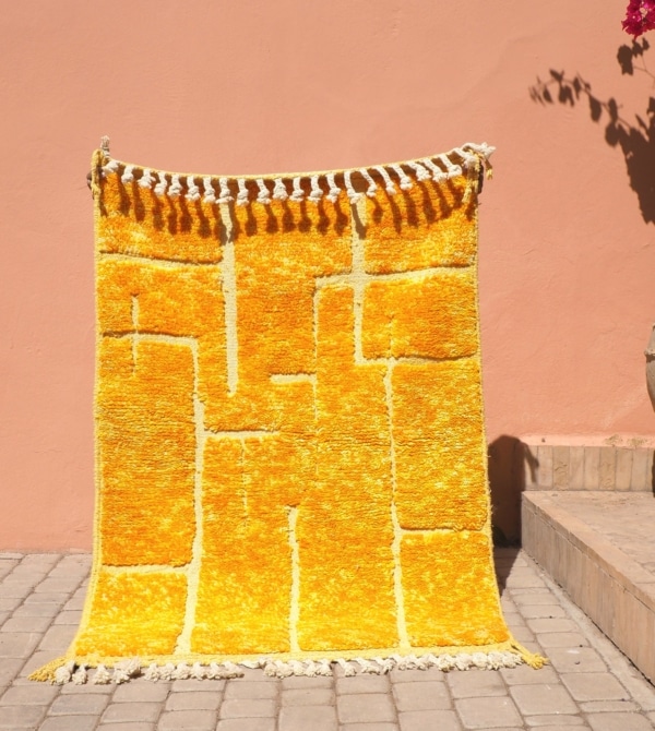 Authentique tapis Berbère Marocain coloré design contemporain
