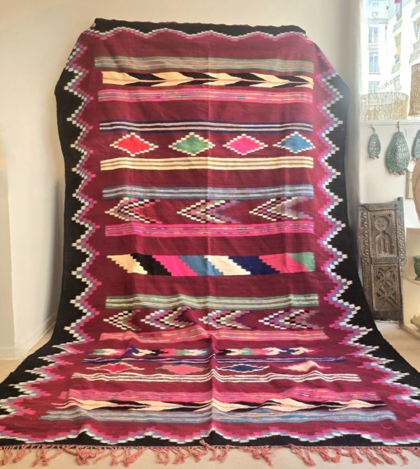 Grand tapis Kilim Berbère Algérien Chaoui fait main dans la région des Aurès