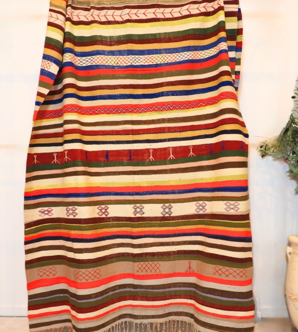 Grande Couverture Berbère Marocaine multicolore ancienne