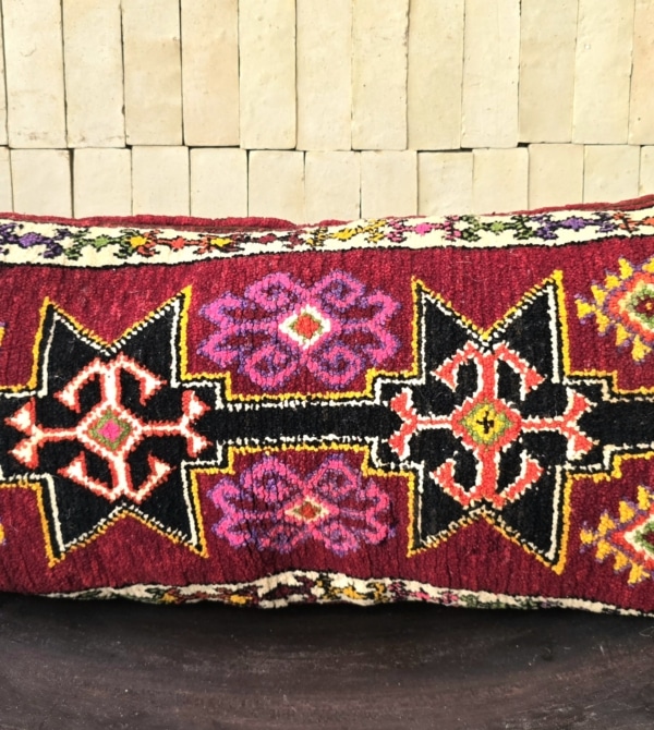Housse de coussin double face réalisée à la main en Algérie dans les Aurès