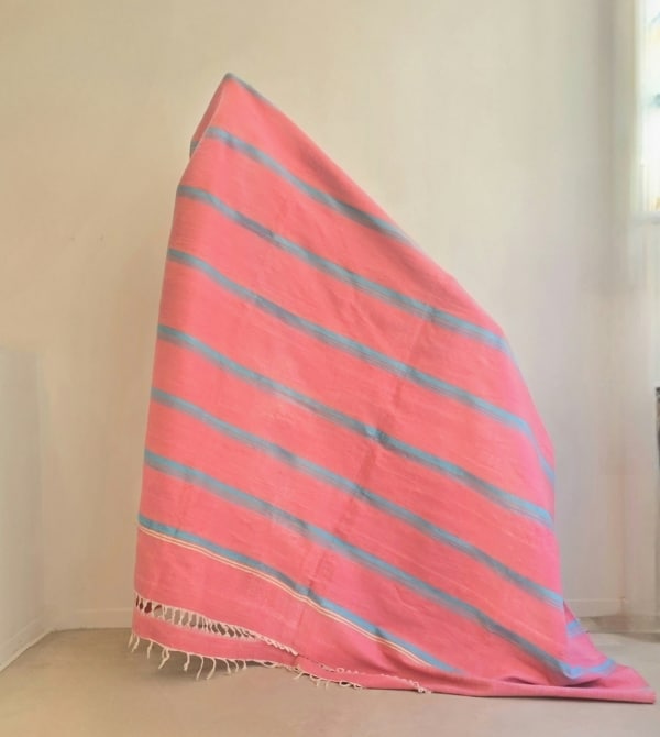 Couverture ou tapis vintage Amazigh d'Algérie coloré à rayures